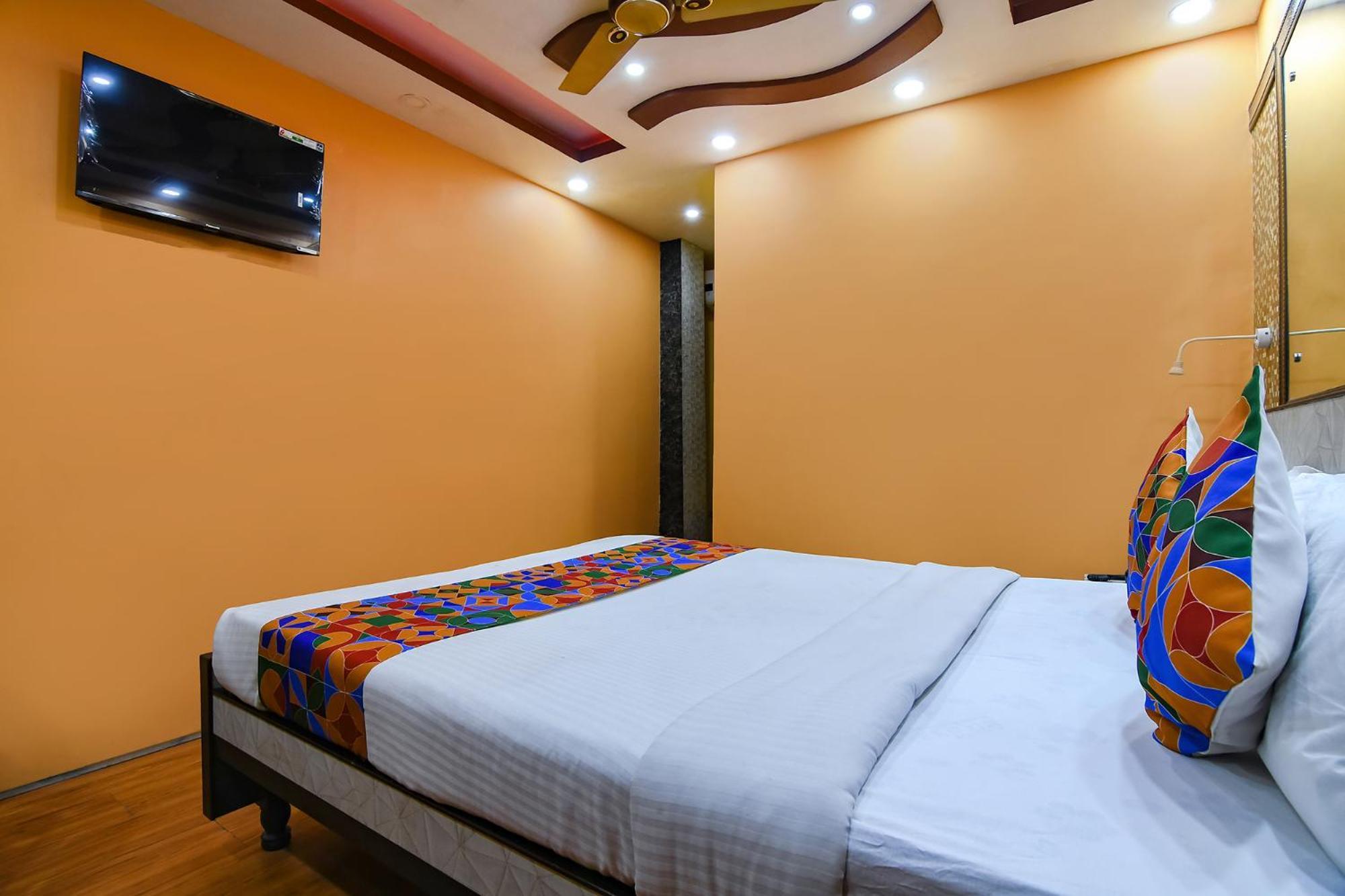 Fabexpress Wild Orchid - 800M From Medica Superspecialty Hospital Hotel Kolkata Ngoại thất bức ảnh