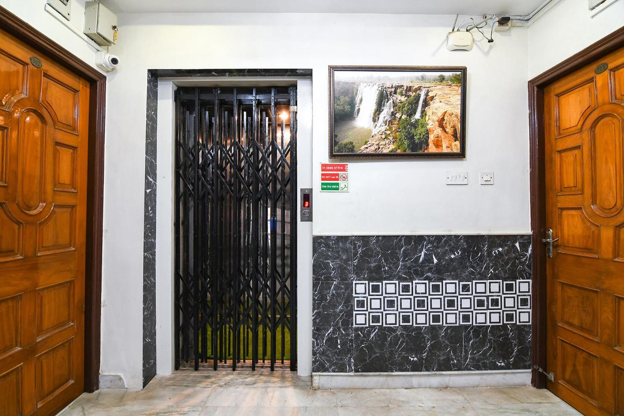 Fabexpress Wild Orchid - 800M From Medica Superspecialty Hospital Hotel Kolkata Ngoại thất bức ảnh